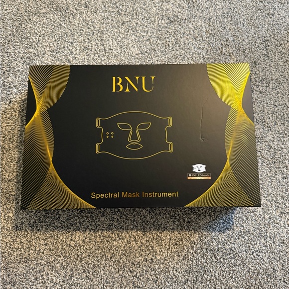 BNU LED Light Therapy Face Mask
